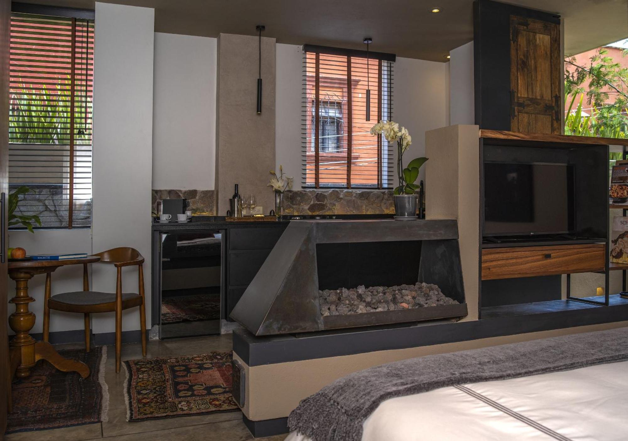 Casa No Name Small Luxury Hotel San Miguel de Allende Rum bild